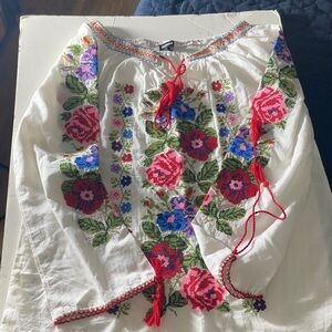 Floral Embroidered Peasant Blouse